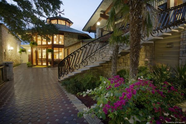 INN OF THE HILLS HOTEL AND CONFERENCE (Kerrville)